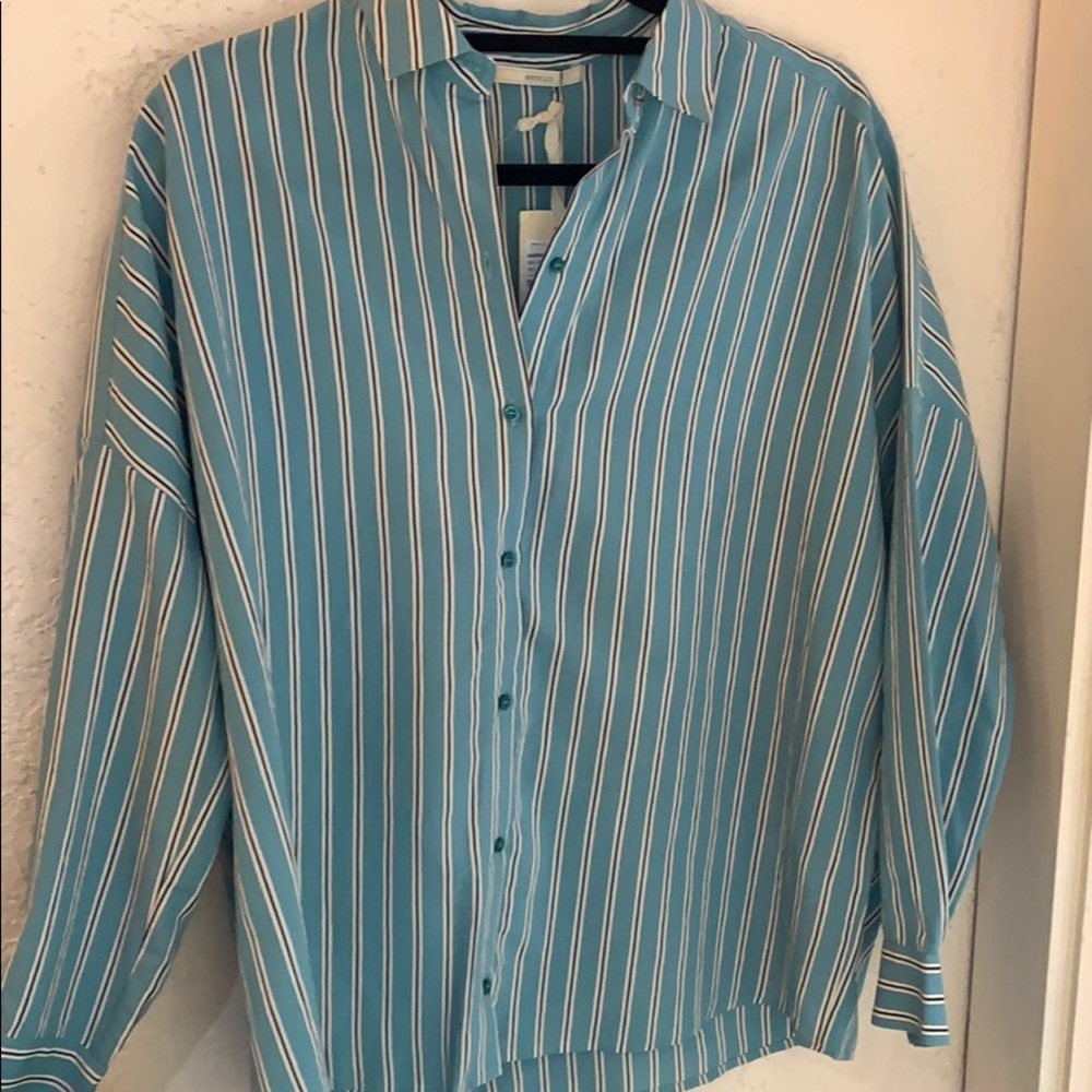 Sessun Drop Shoulder Blouse